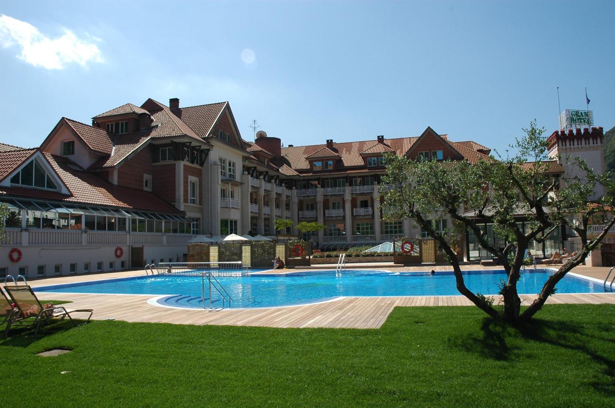 Gran Hotel Balneario De Puente Viesgo Zewnętrze zdjęcie